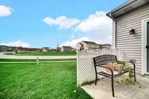 7501 E 111th Ln, Crown Point, IN 46307 - Photo 23