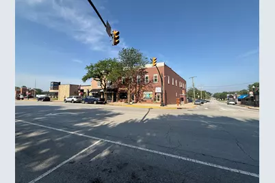101 S Court Street, Crown Point, IN 46307 - Photo 1