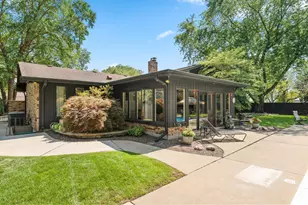 1401 Greenwood Ave, Munster, IN 46321 - Photo 23