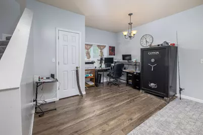 526 E Elm Street, Rensselaer, IN 47978 - Photo 7