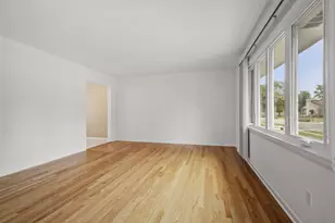 8132 Kraay Ave, Munster, IN 46321 - Photo 3