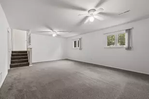 8132 Kraay Ave, Munster, IN 46321 - Photo 15