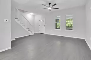 836 Fayette St, Gary, IN 46403 - Photo 5