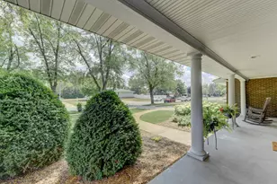 9130 Verbena Dr, Munster, IN 46321 - Photo 3