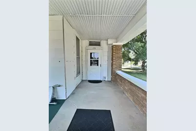 136 E Main Street, Brook, IN 47922 - Photo 5