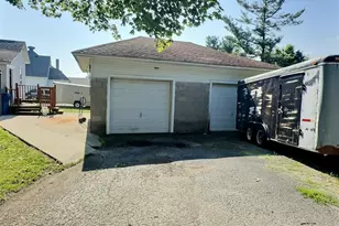 136 E Main St, Brook, IN 47922 - Photo 3