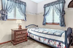 54 Dogwood Dr, La Porte, IN 46350 - Photo 17