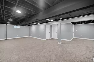 8013 Monaldi Dr, Munster, IN 46321 - Photo 17