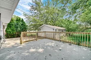 8013 Monaldi Dr, Munster, IN 46321 - Photo 23