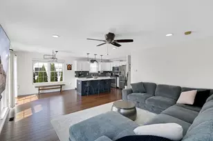 10300 Illinois St, Crown Point, IN 46307 - Photo 7