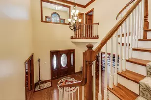 273 Bridlewood Ln, Valparaiso, IN 46385 - Photo 13