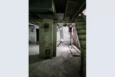 627 Tennessee Street, Gary, IN 46402 - Photo 25