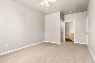 7615 E 111th Ln, Crown Point, IN 46307 - Photo 15