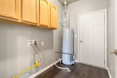 7615 E 111th Lane, Crown Point, IN 46307 - Photo 11