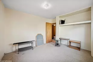 805 Henry St, Michigan City, IN 46360 - Photo 5