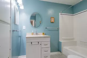 1304 Lafayette St, Valparaiso, IN 46383 - Photo 25