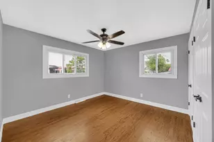 7949 Jackson Ave, Munster, IN 46321 - Photo 11