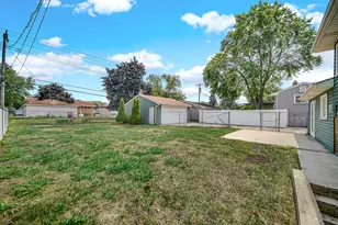 7949 Jackson Ave, Munster, IN 46321 - Photo 23