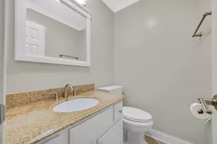 1425 Azalea Dr, Munster, IN 46321 - Photo 15