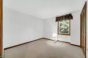 1425 Azalea Dr, Munster, IN 46321 - Photo 25