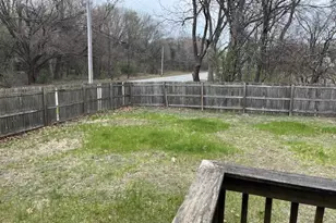 3836 W 25th Ave, Gary, IN 46404 - Photo 9