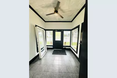 1101 Indiana Avenue #1, La Porte, IN 46350 - Photo 3
