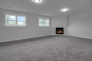 3008 W 82nd Pl, Merrillville, IN 46410 - Photo 17