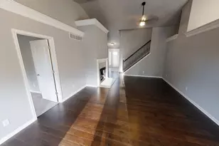 8309 Dylan Dr, Merrillville, IN 46410 - Photo 5