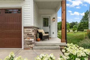 1609 Melanie Ln, Chesterton, IN 46304 - Photo 5