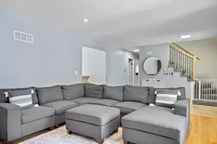 4213 Glen Oaks Dr, Crown Point, IN 46307 - Photo 7