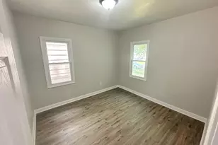 3980 Tyler St, Gary, IN 46408 - Photo 9