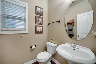 8 W Shakespeare Drive, Valparaiso, IN 46385 - Photo 11