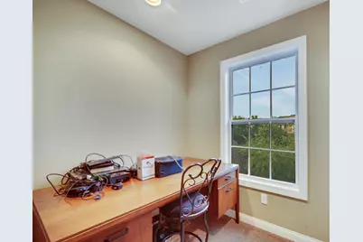 8 W Shakespeare Drive, Valparaiso, IN 46385 - Photo 15