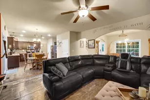 8 W Shakespeare Dr, Valparaiso, IN 46385 - Photo 7