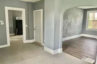 305 F St, La Porte, IN 46350 - Photo 3