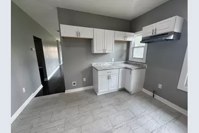 1052 Tyler Street, Gary, IN 46402 - Photo 7