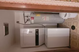 910 Camellia Dr, Munster, IN 46321 - Photo 7