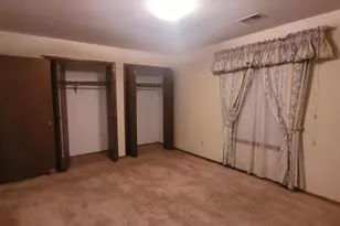 910 Camellia Dr, Munster, IN 46321 - Photo 35