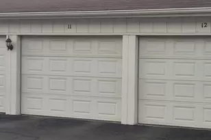 910 Camellia Dr, Munster, IN 46321 - Photo 5