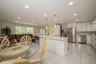 9608 Cypress Ave, Munster, IN 46321 - Photo 3