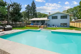 8147 Oakwood Ave, Munster, IN 46321 - Photo 45