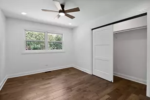 8147 Oakwood Ave, Munster, IN 46321 - Photo 23