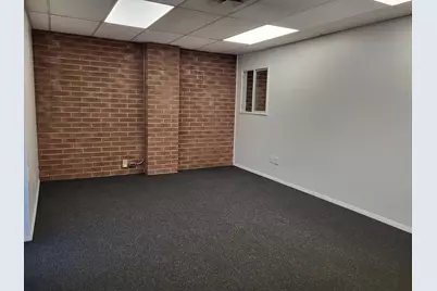 95 W 18th Street, La Porte, IN 46350 - Photo 3