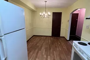 1640 Camellia Dr, Munster, IN 46321 - Photo 13