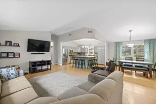 3244 W Woodmere Rdg, La Porte, IN 46350 - Photo 7