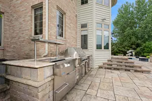 1913 Briarwood Cir, Munster, IN 46321 - Photo 7