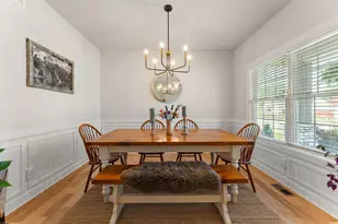 2011 Timberwood Ln, Chesterton, IN 46304 - Photo 9