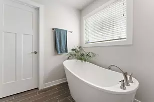 2011 Timberwood Ln, Chesterton, IN 46304 - Photo 29