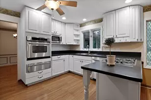 1322 Fisher St, Munster, IN 46321 - Photo 13