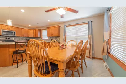 1806 Forsythia Street SE, Demotte, IN 46310 - Photo 11